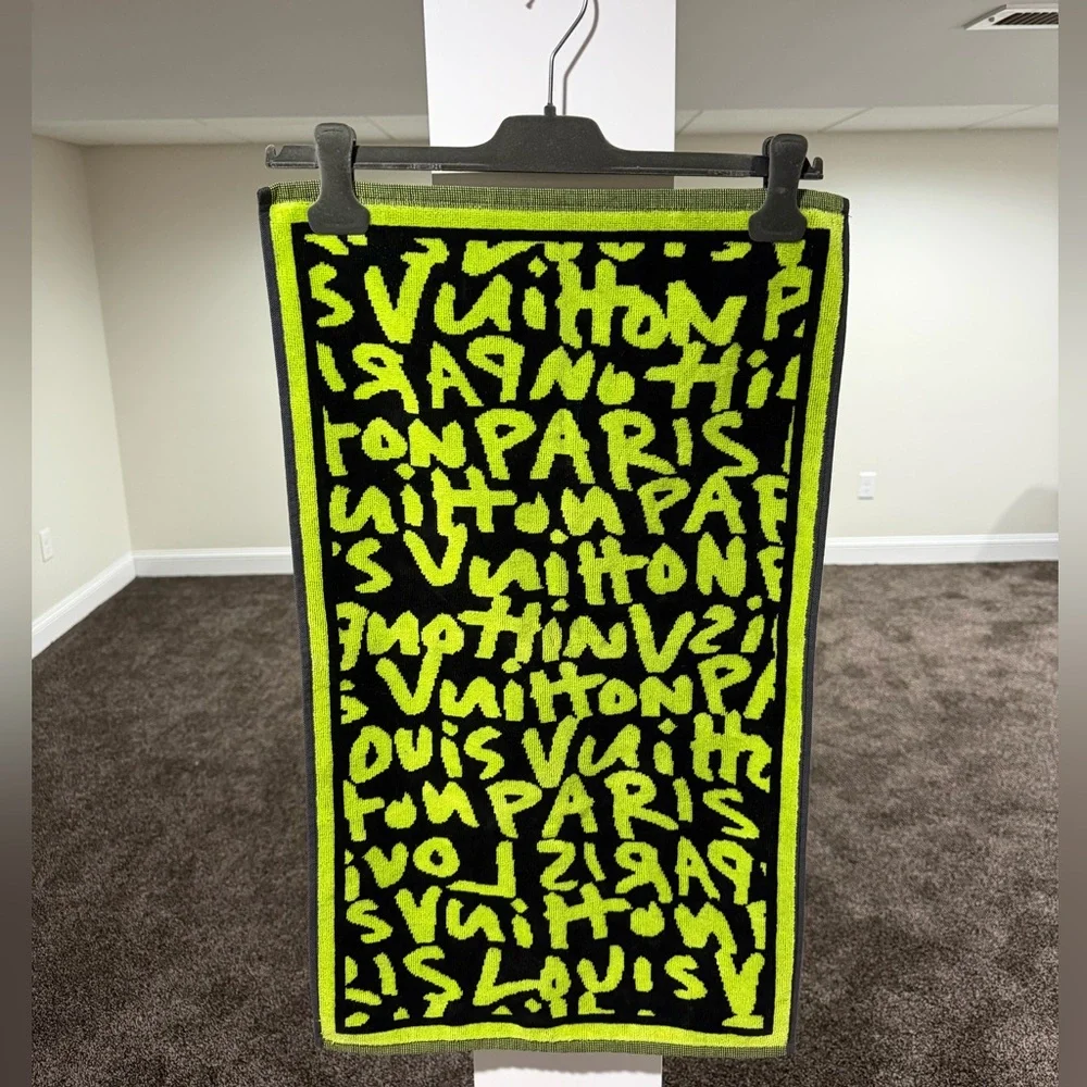 Louis Vuitton x Stephen Sprouse FW08 Graffiti Green / Black Gym Towel